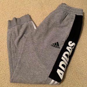 Gray Adidas Sweatpants (Joggers)